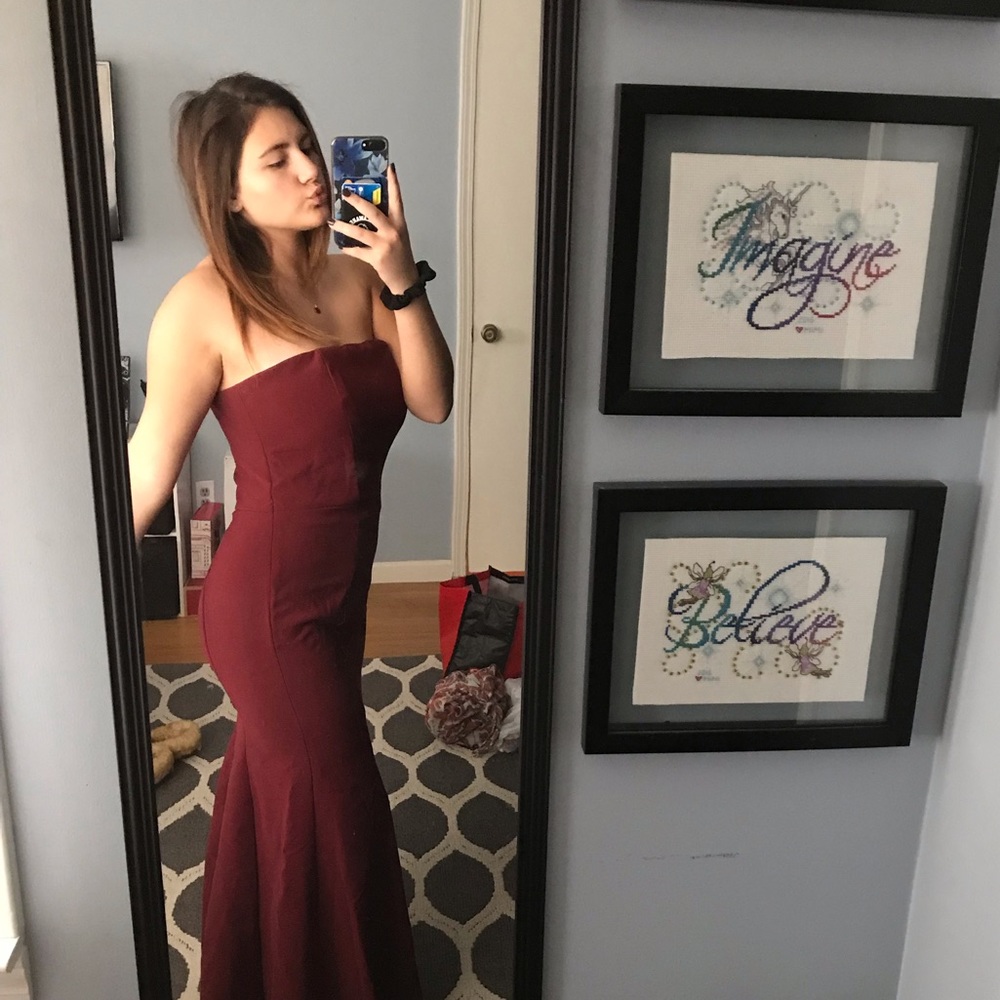 Windsor Wine colored Prom Dress